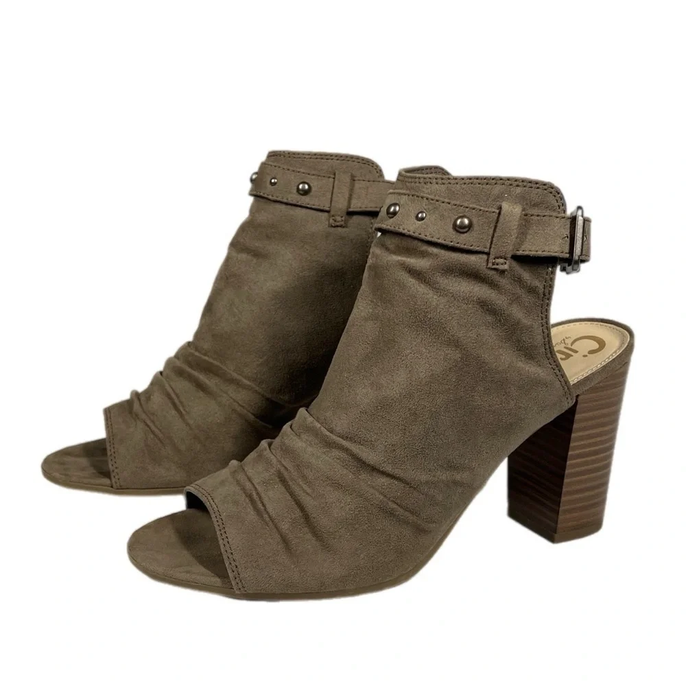 Circus By Sam Edelman | Peep Toe Taupe Ankle Bootie Chunky Heel Buckle Strap